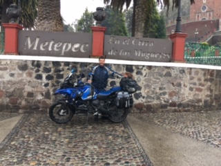 Una iglesia en la cima