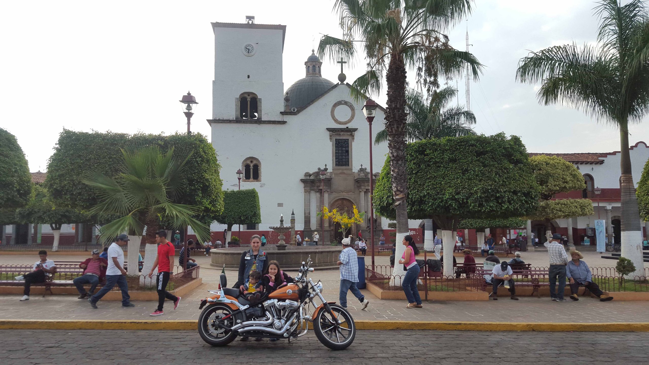 Catedral de Tacambaro, Tacambaro