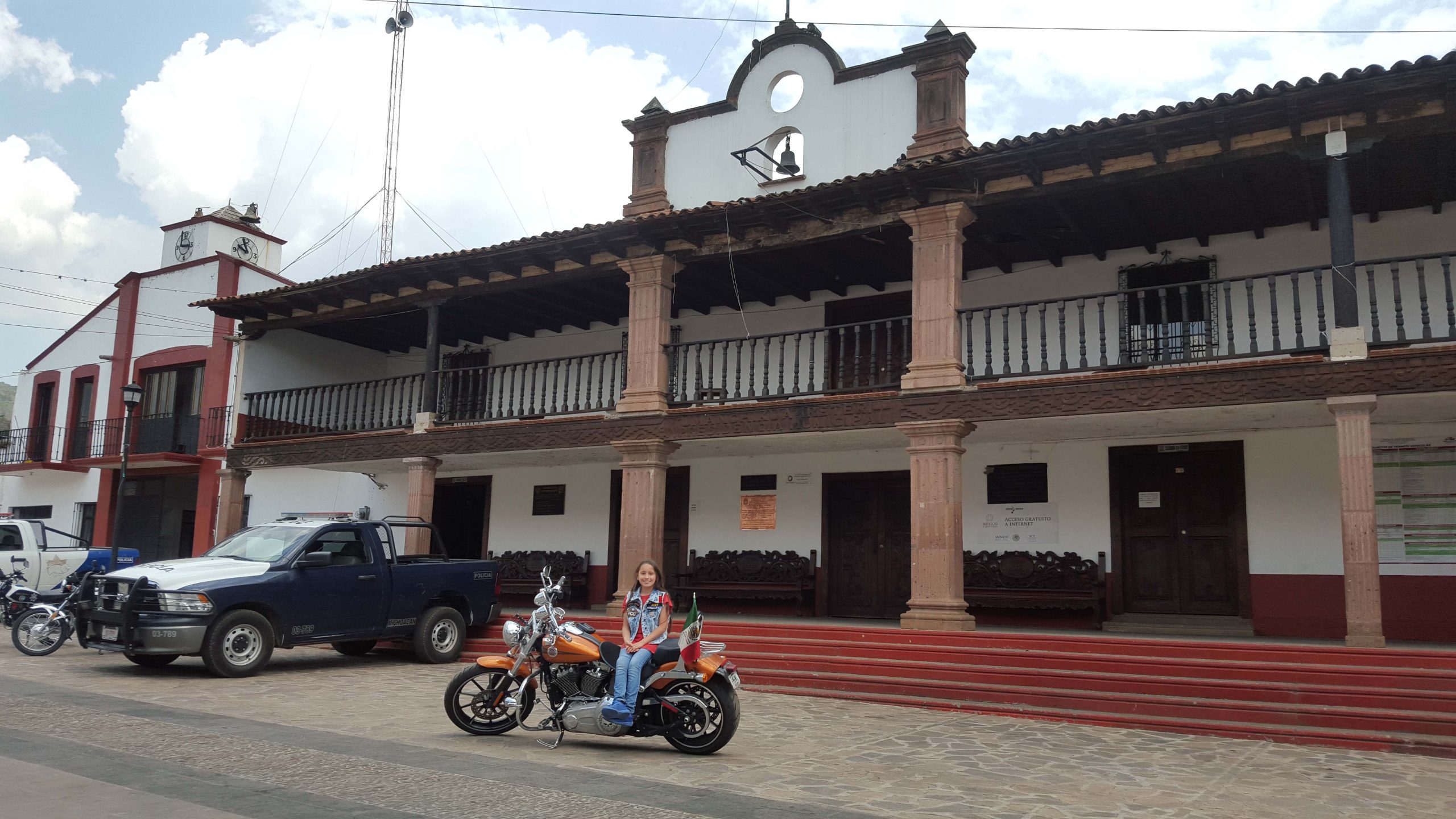 Palacio Municipal de Tzintzuntzan, Michoacan