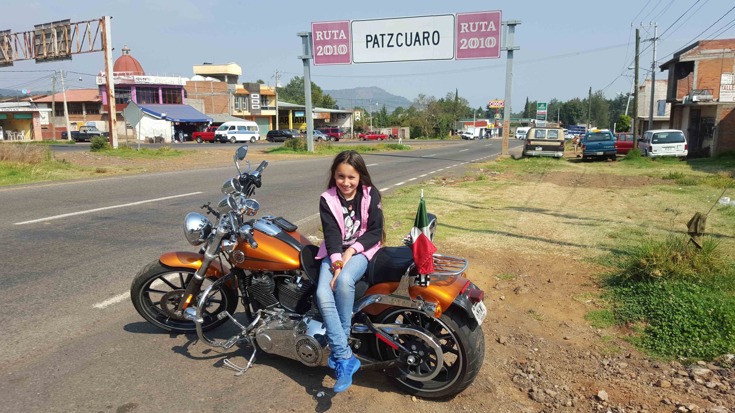 Entrada a Patzcuaro, Michoacan