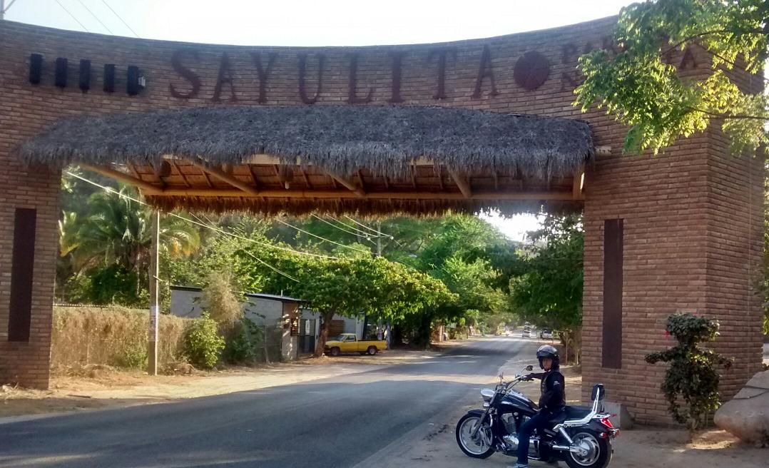 Sayulita Caluroso