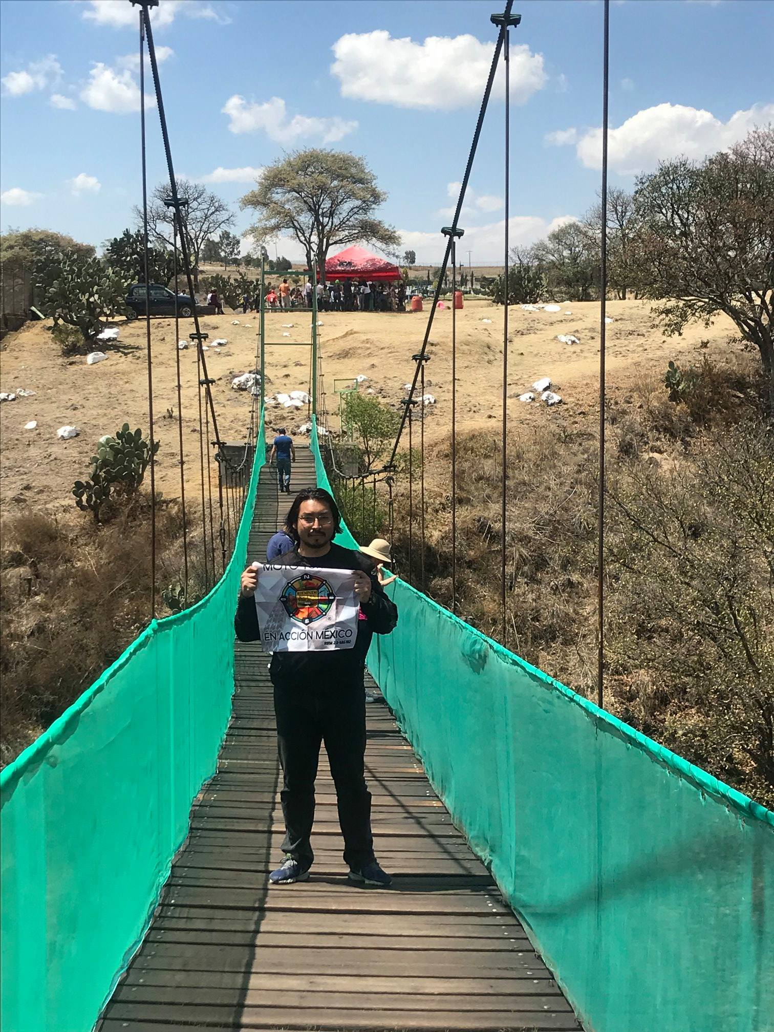 Cruzando el puente