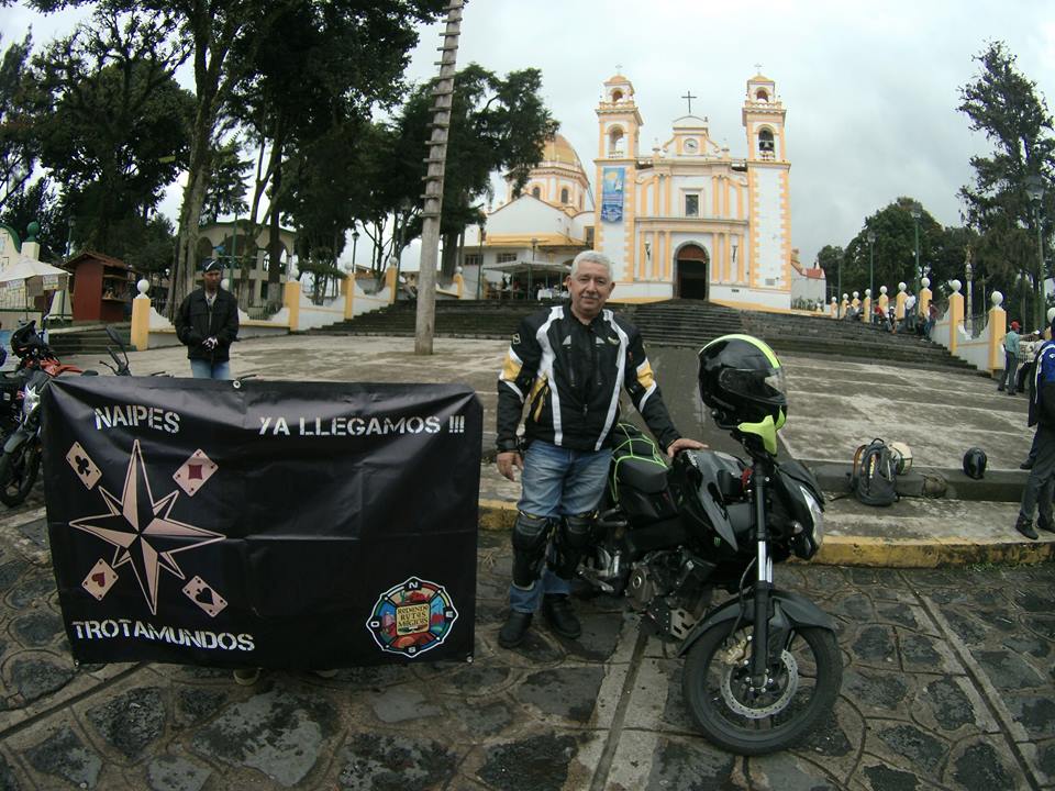 RRM CON NAIPES TROTAMUNDOS