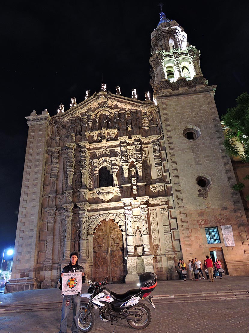 En la Iglesia del Carmen, San Luis Potosí.