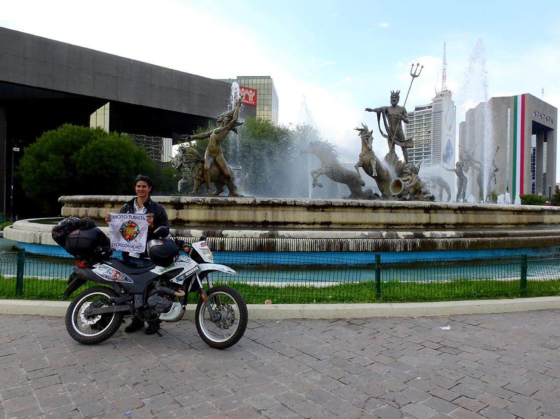 En la Fuente de la Vida, Monterrey