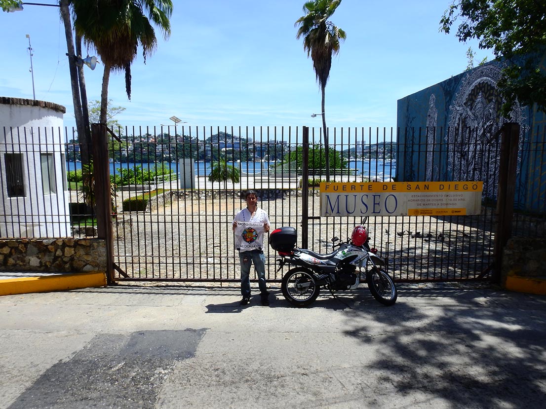 En el Fuerte San Diego, Acapulco