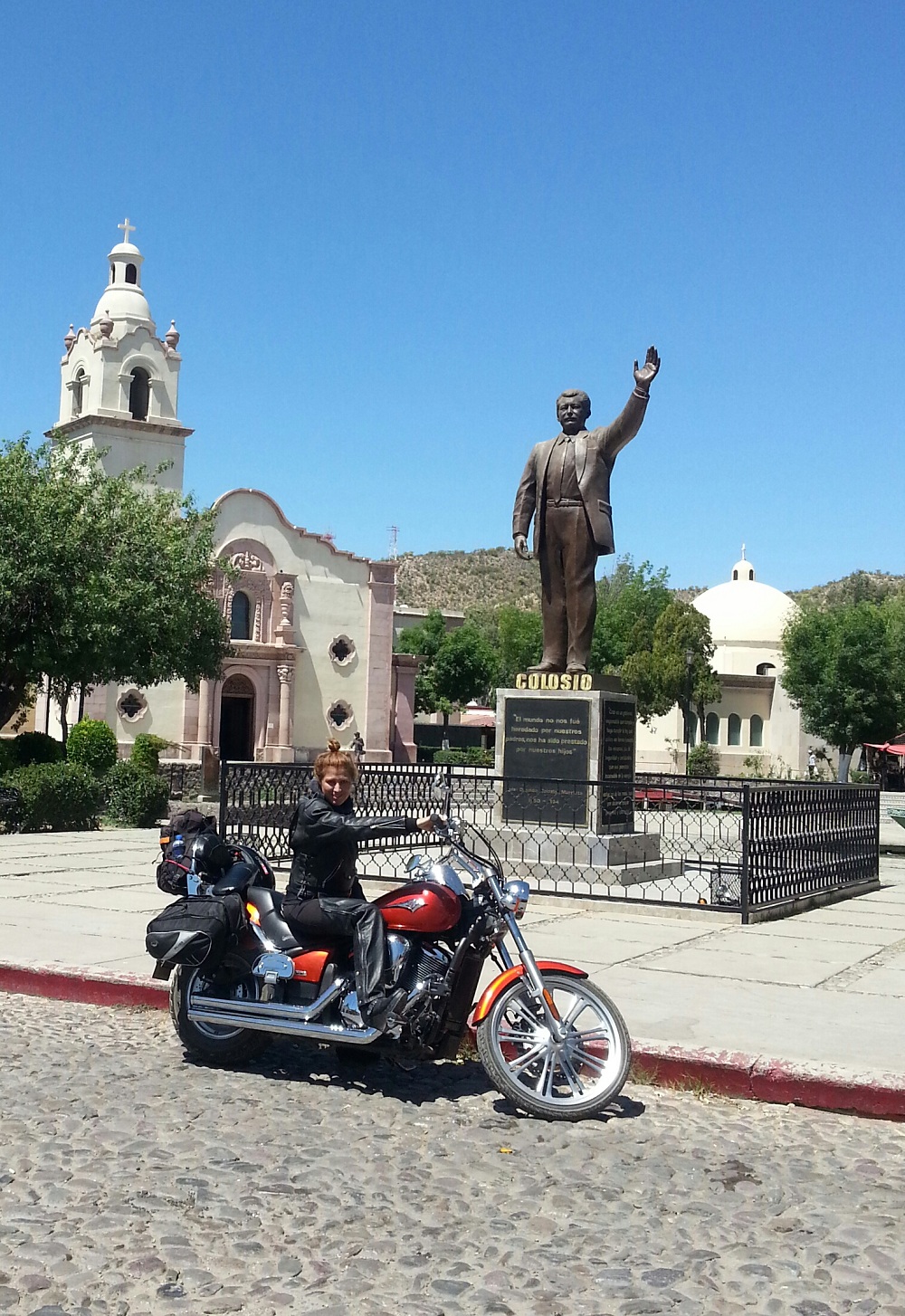 MONUMENTO A COLOSIO