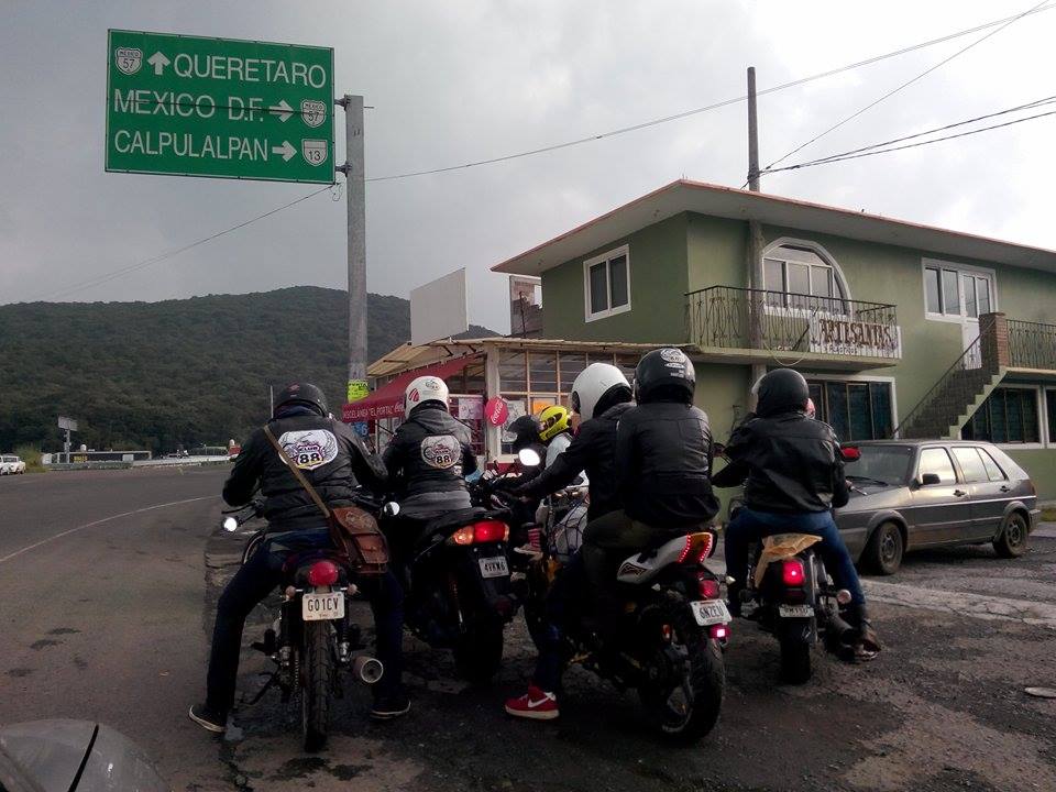 Con mis hermanos en Huichapan