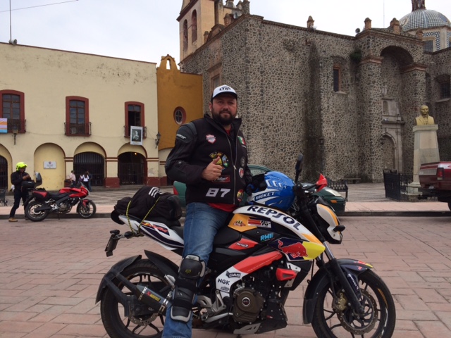 Salvatierra… con un ria de aguas caudalosas.