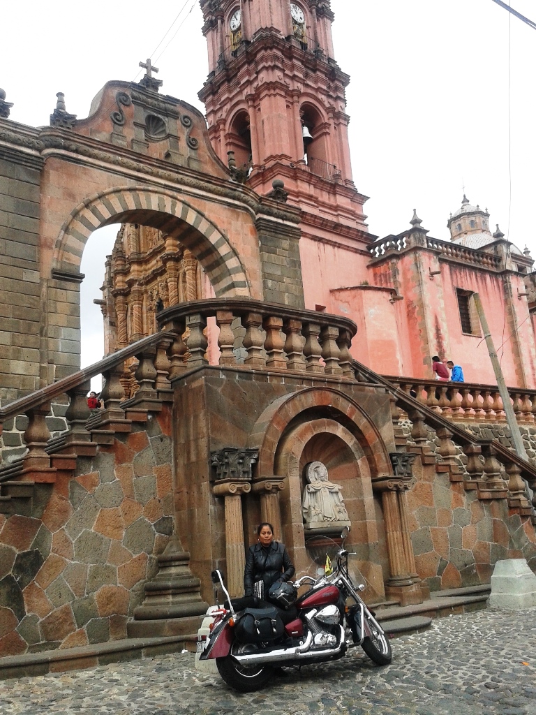 iglesia de nuestra señora del carmen  tlalpujahua mich.