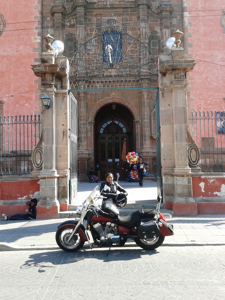 santuario diocesano de la virgen de la luz,salvatierra gto.