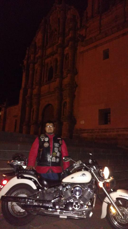 Subiendo al atrio en Tlalpujahua