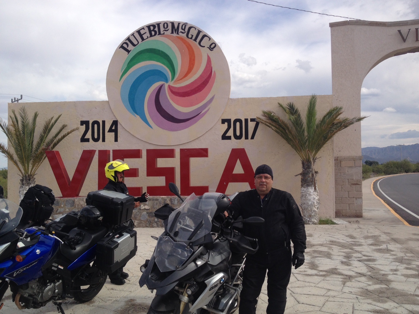 RODANDO POR EL NOROESTE