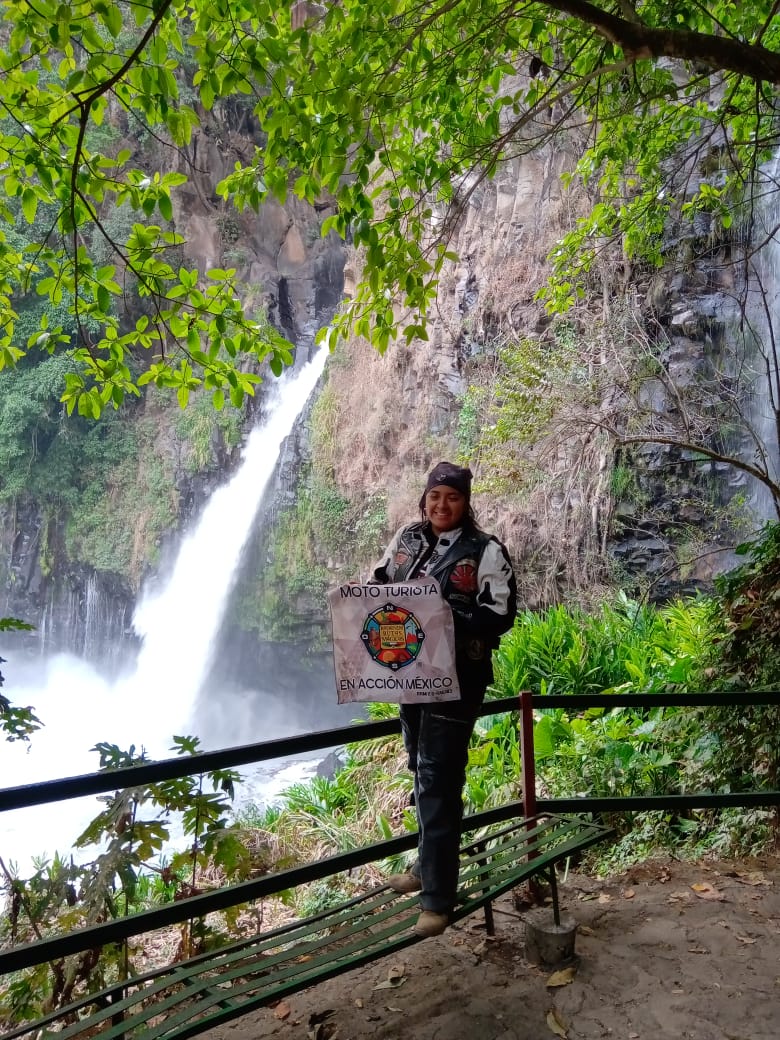 Cascada de tzararacua