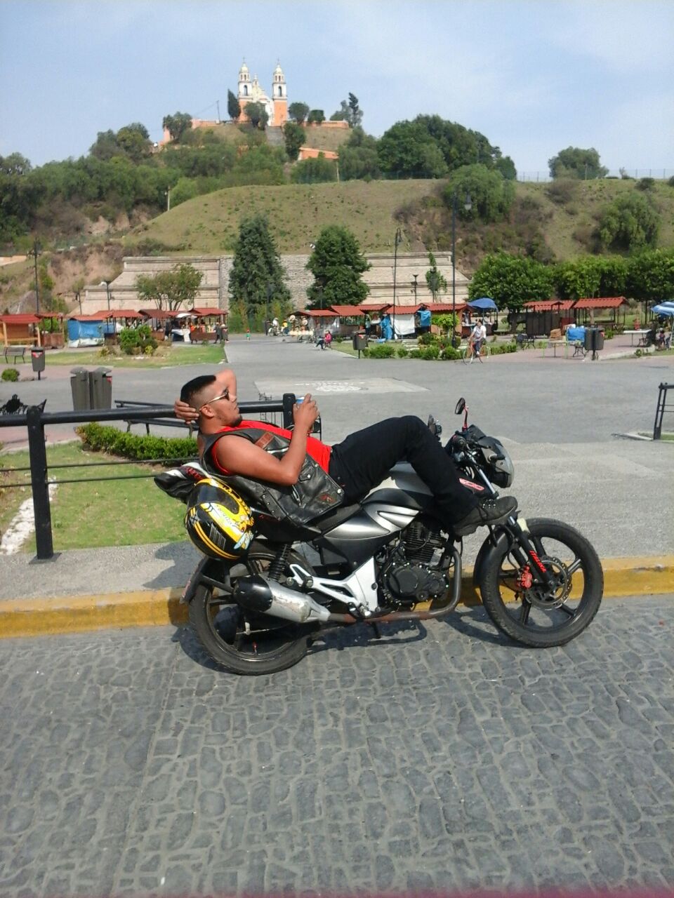 El fin con mucho orgullo