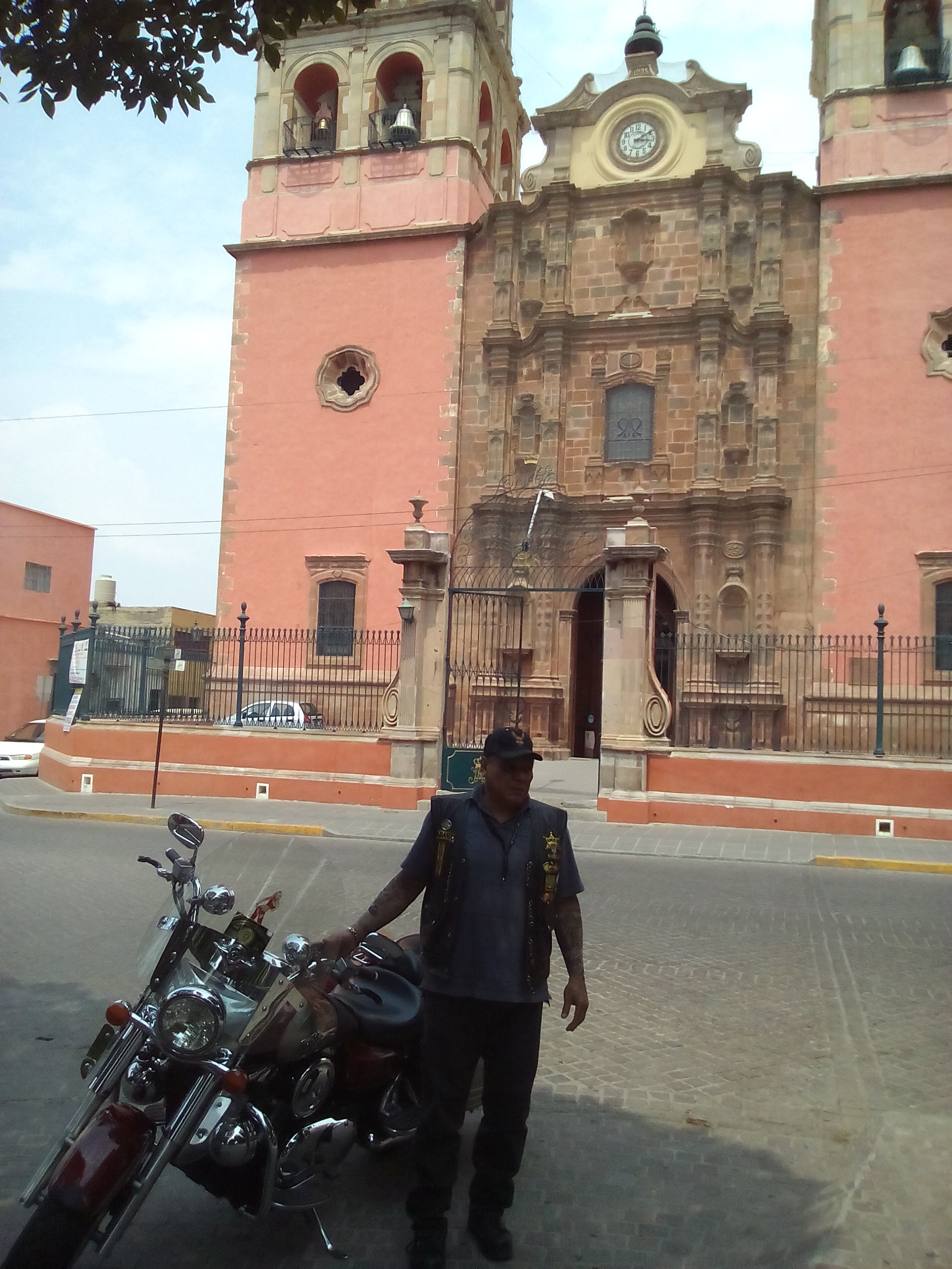 Salvatierra gto. que hermosa plaza.