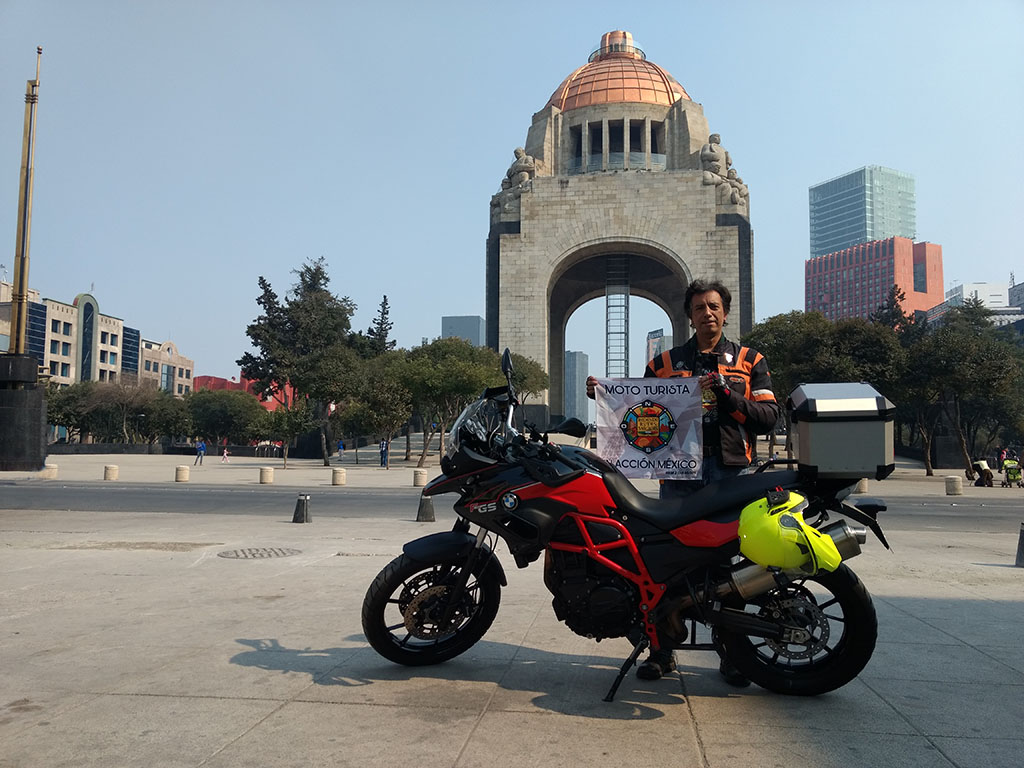 Monumento a la Revolución