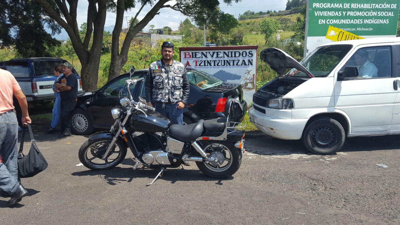 visitando tzintzuntzan