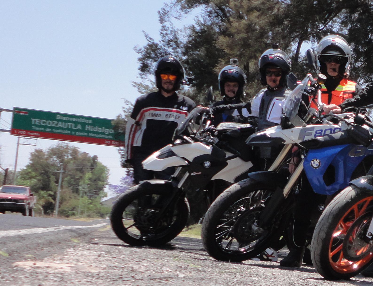 Entrada a Tecozautla, Hidalgo – Gran rodada Sierra Gorda y Huasteca Potosina