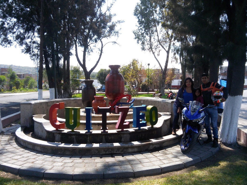 Yamaha R3 en cuizeo michoacan