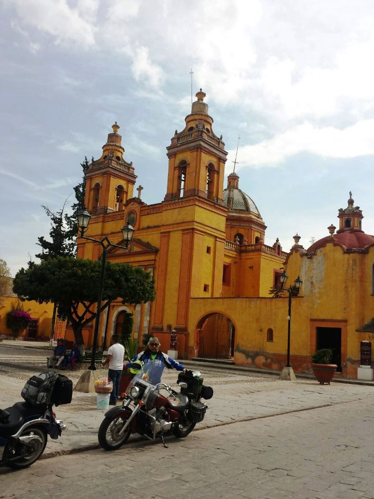 templo de san pedro cadereyta qto. pueblo magico