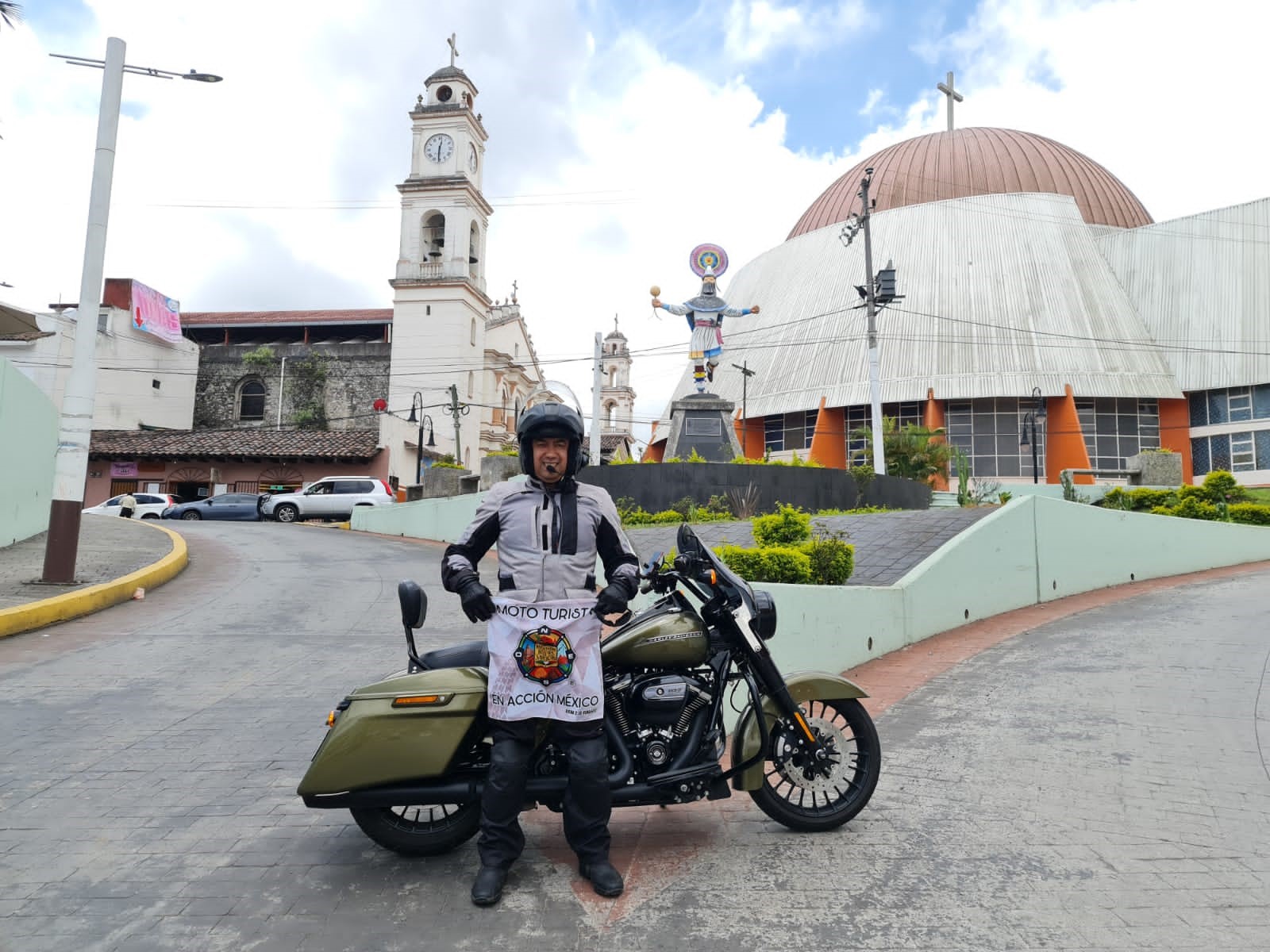 UNA ENTRADA DIFERENTE