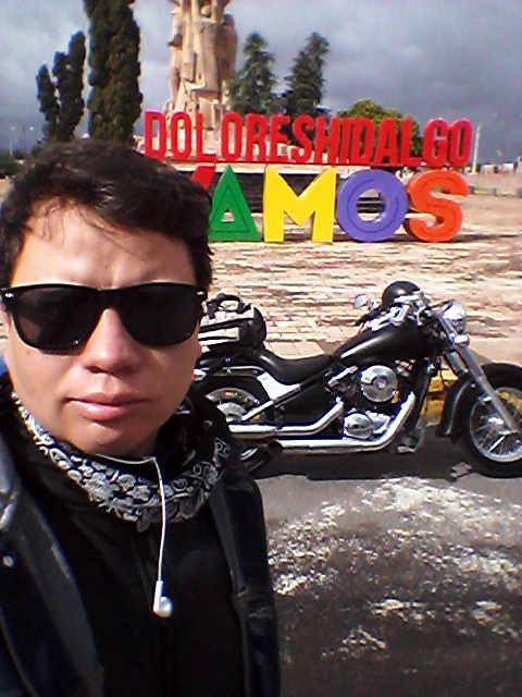camino a moto leon