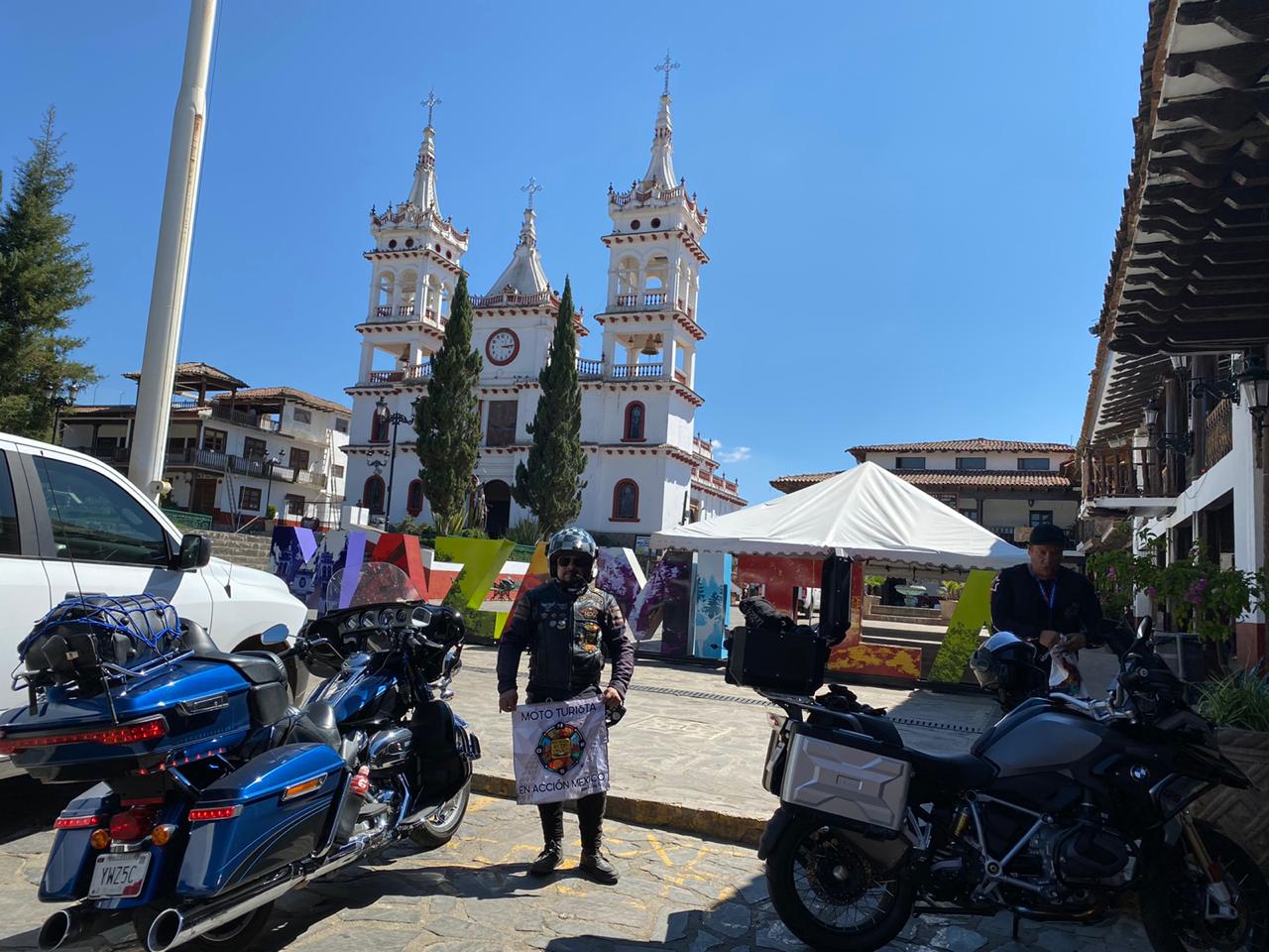 Mazamitla Andy y Karla VO team