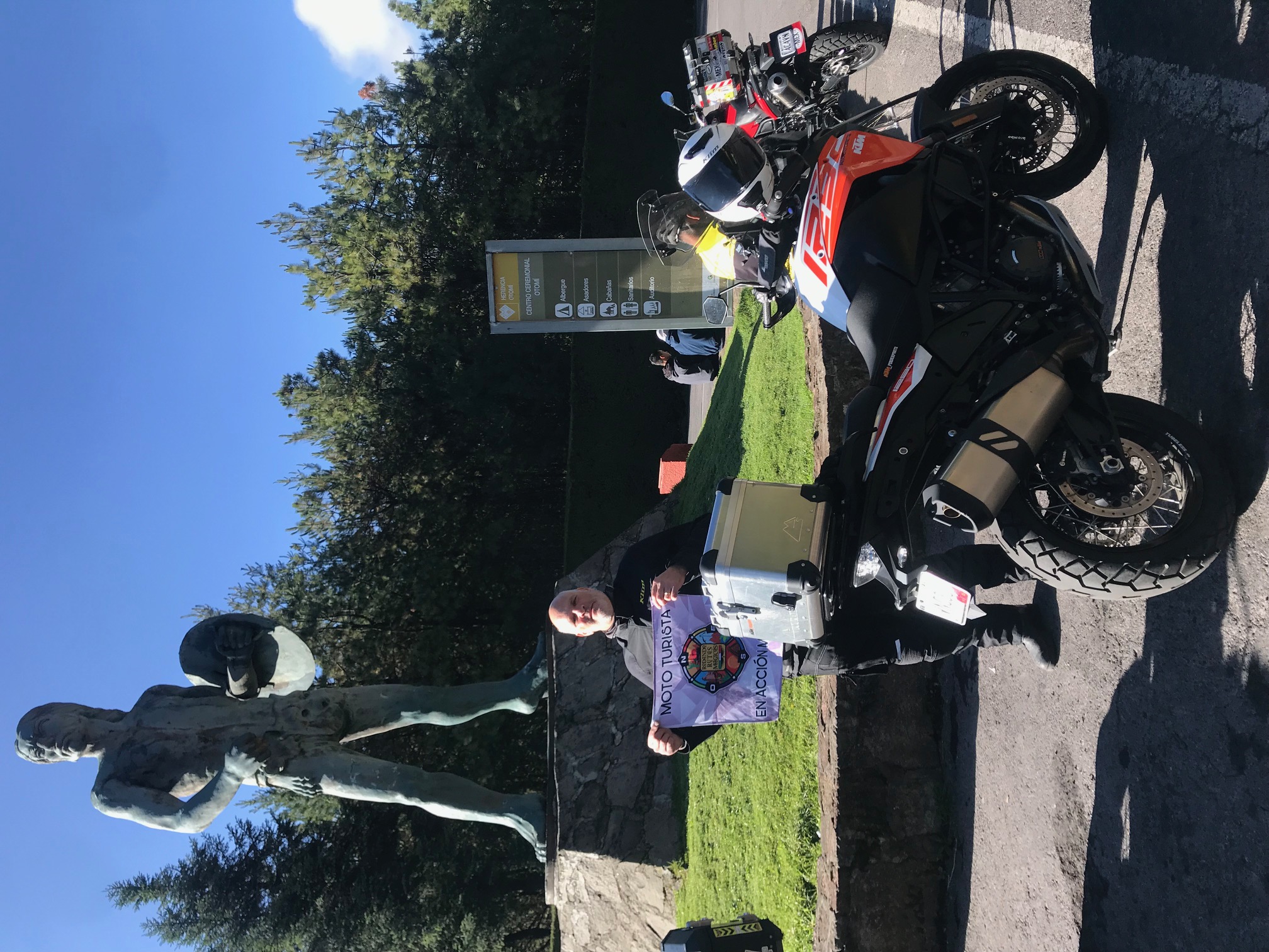 CENTRO CEREMONIAL OTOMI