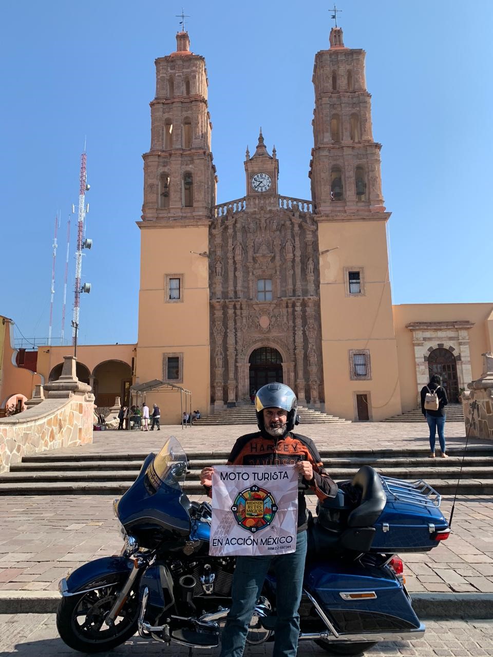 Jose Luis D Quesada R