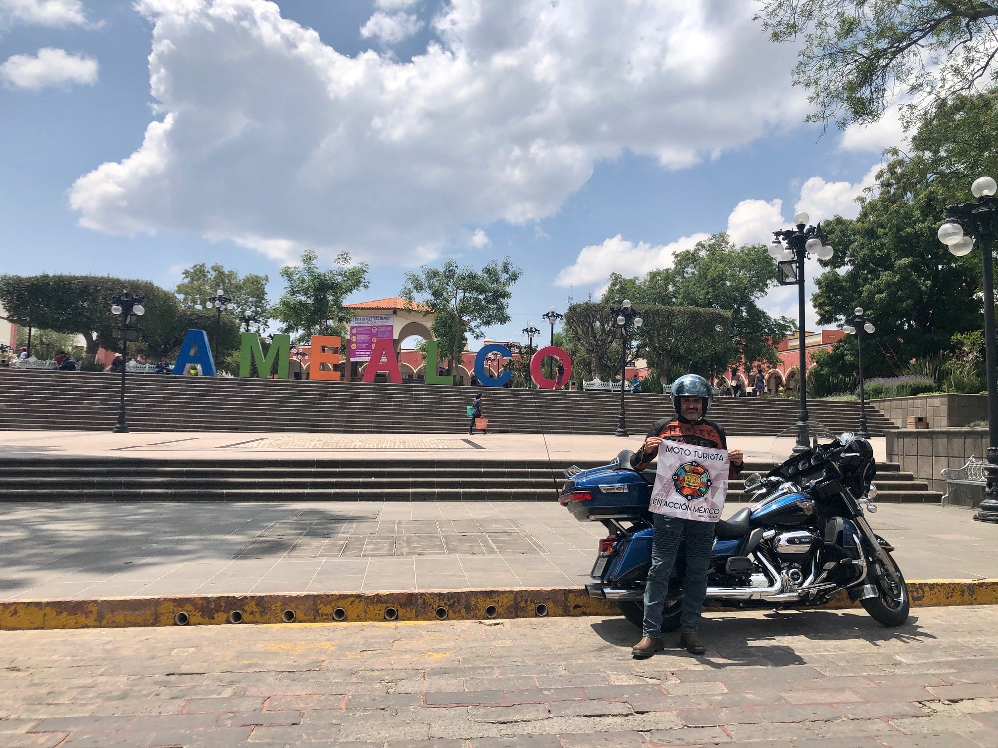 Jose Luis D Quesada R