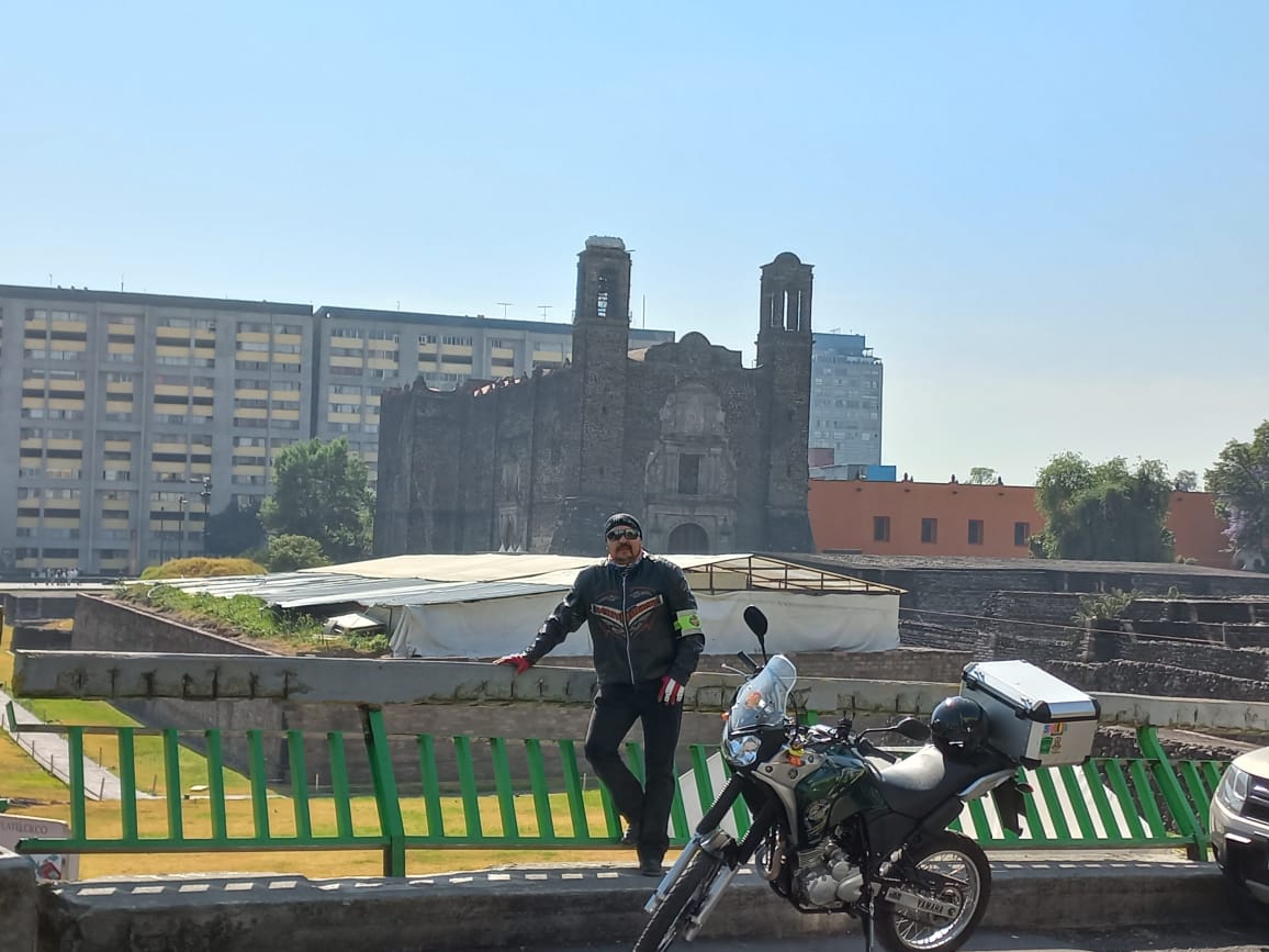 Rodando por la capirucha mexicana