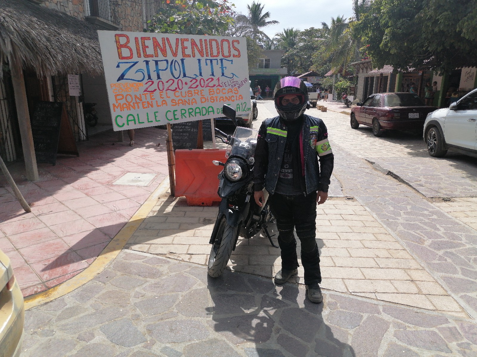 Arena y Mar: Zipolite