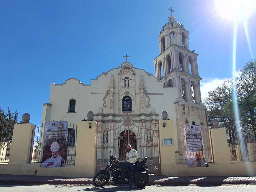 Omar Torres ….. Trío de Tres