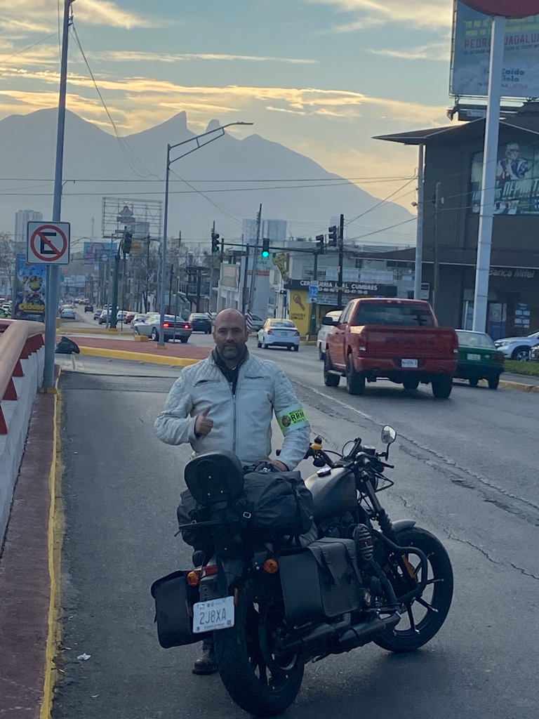 Omar Torres ….. Trío de Tres