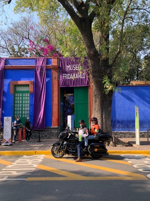 Alesita Biker Casa Azul Frida Kahlo