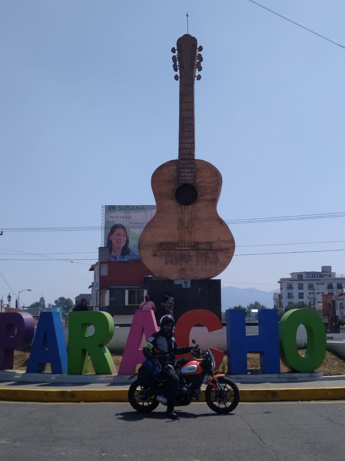 Jiquilpan – Pazcuaro (Paracho)