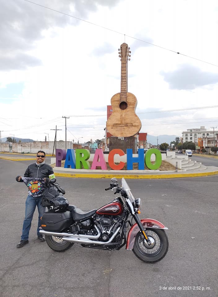 el pueblo de las guitarras