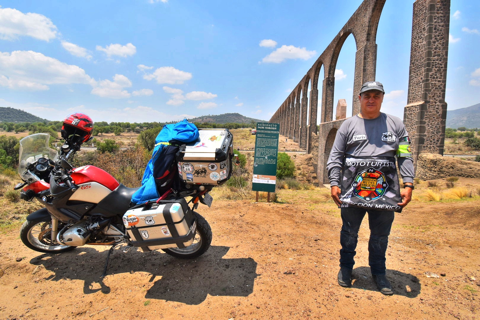 Arcos del Padre Tembleque
