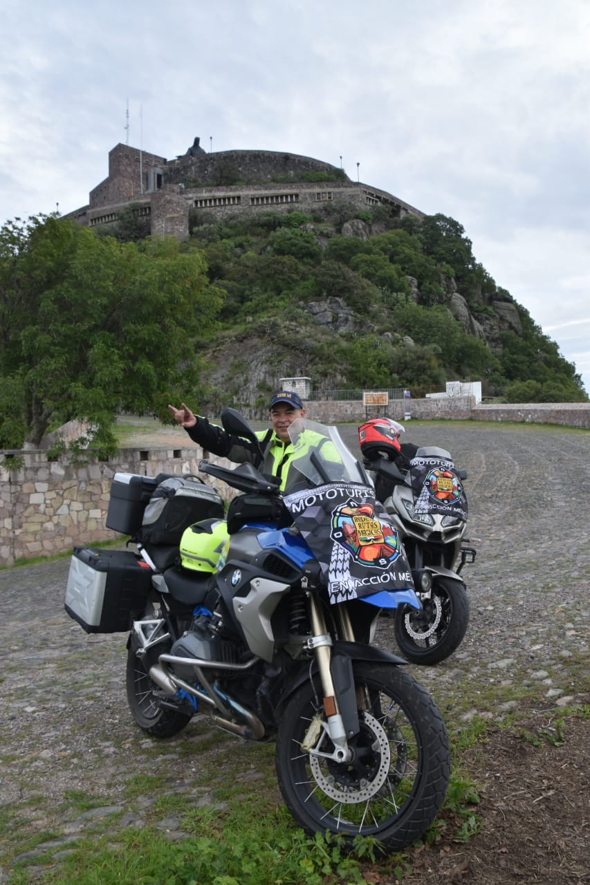 Enorme el Cristo Rey