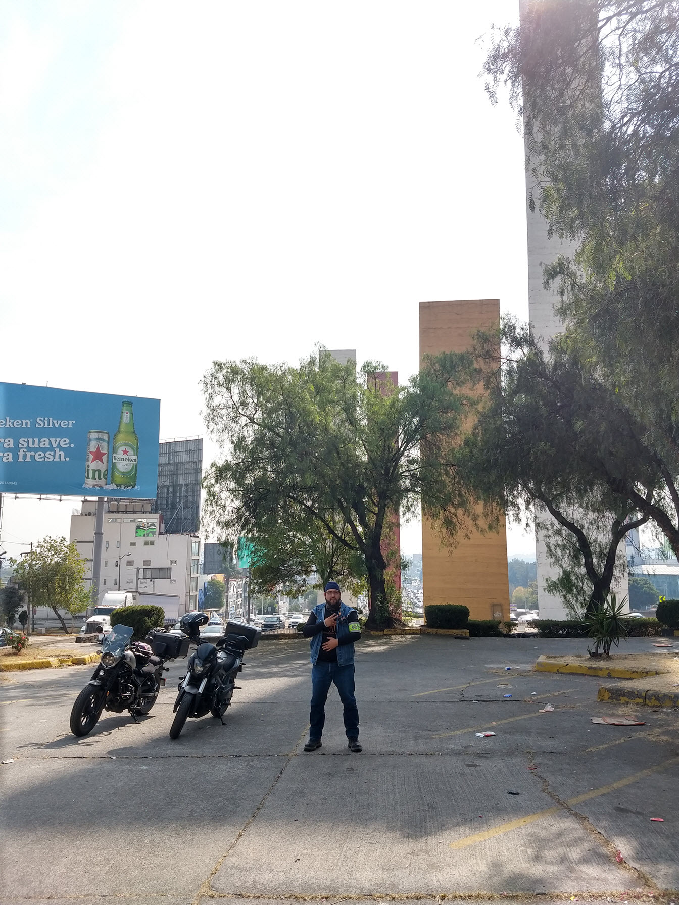 EMX 028 Torres de Satélite