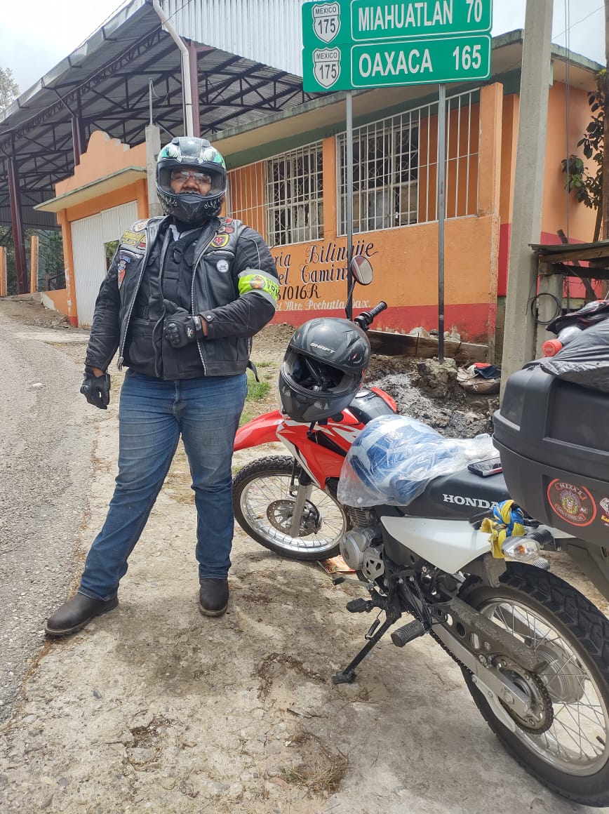 CARRETERA POCHUTLA-OAXACA