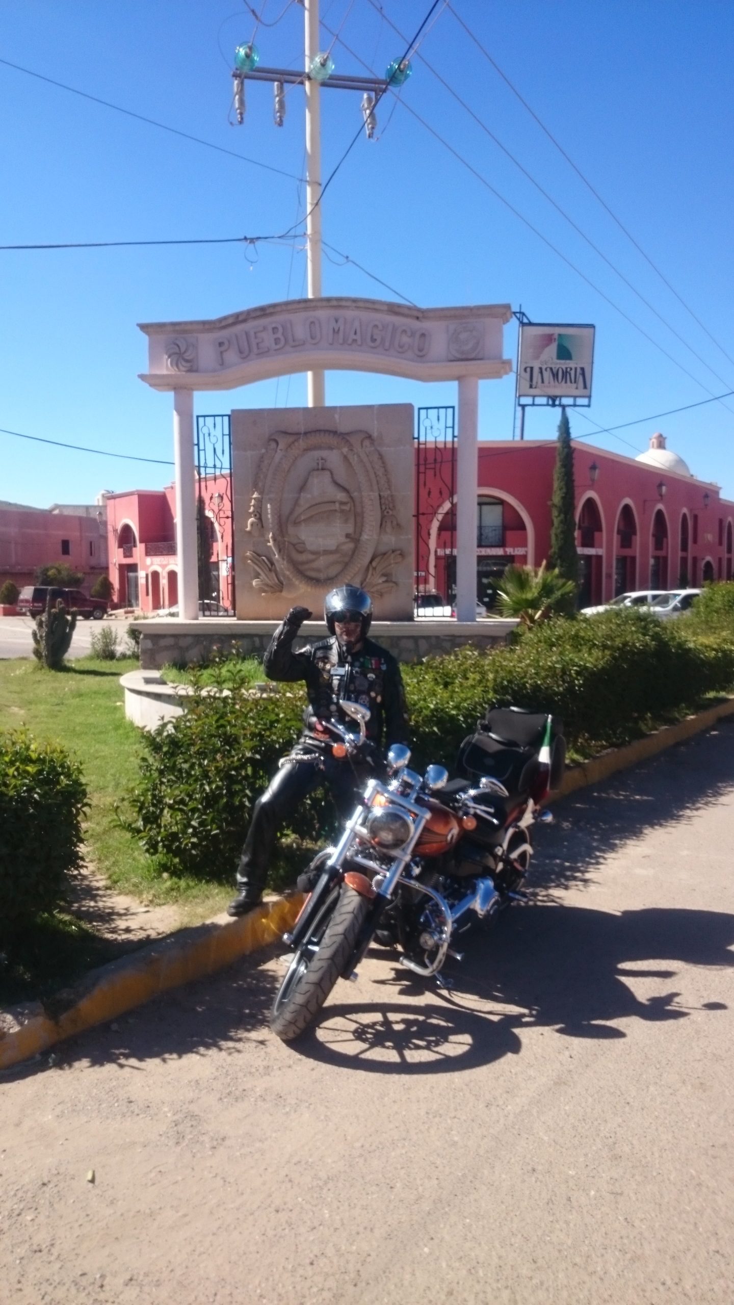 Monumento con la leyenda “Pueblo Magico”, Sombrerete, Zacatecas