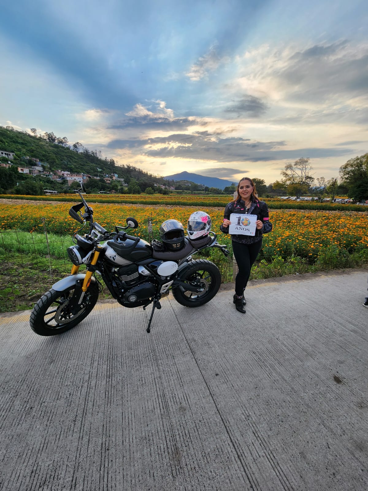 4. Atardecer espectacular en carretera