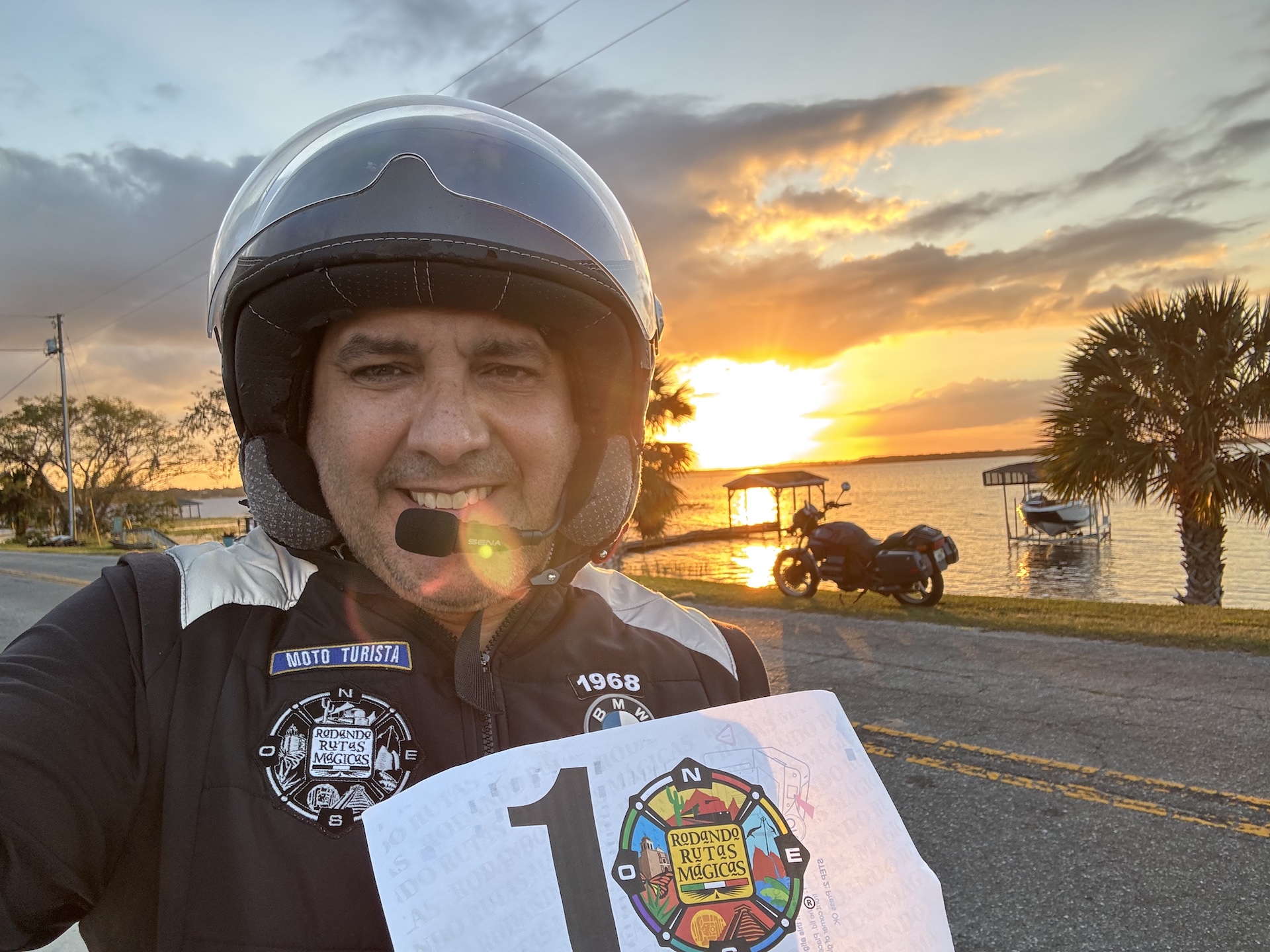 Cuando el sol y el lago se unen por un segundo