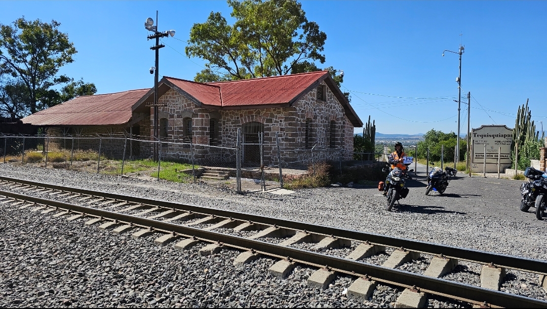 Estacion de Ferrocarril Bernal en tequisquiapan