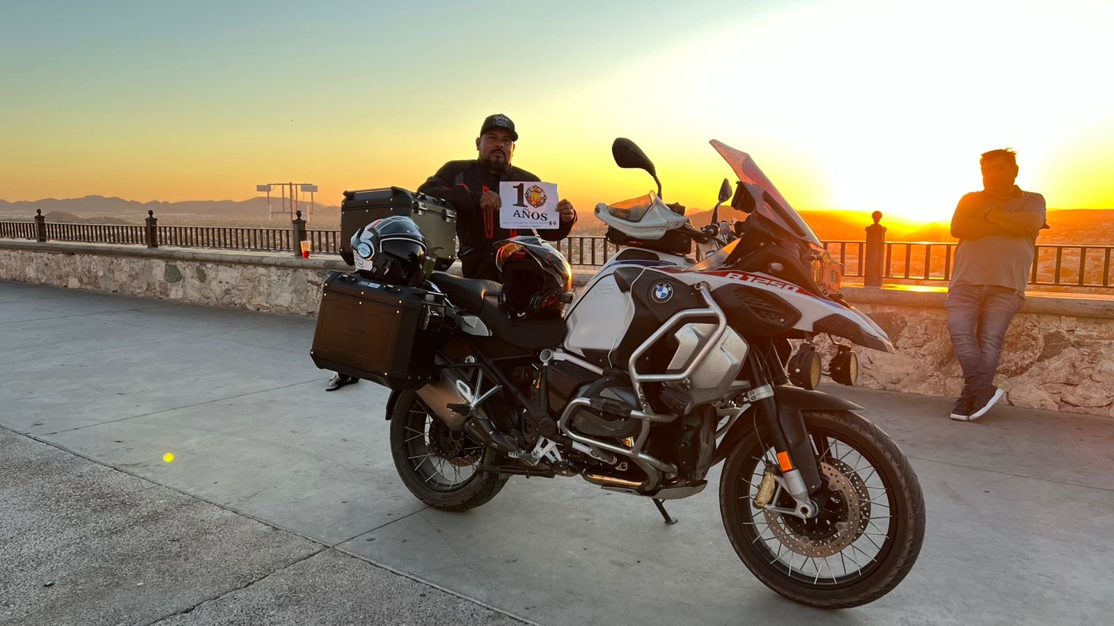 Atardecer reto explorador