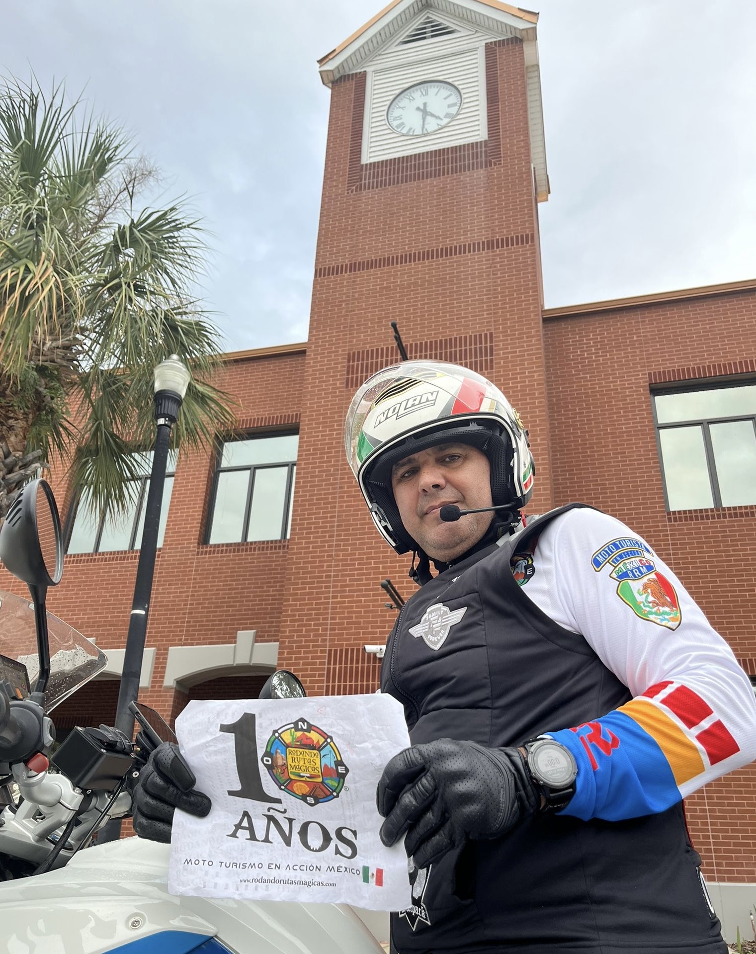 Reloj monumental en Tavares