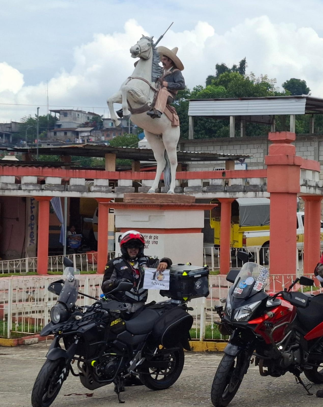 sobre el camino a Huautla