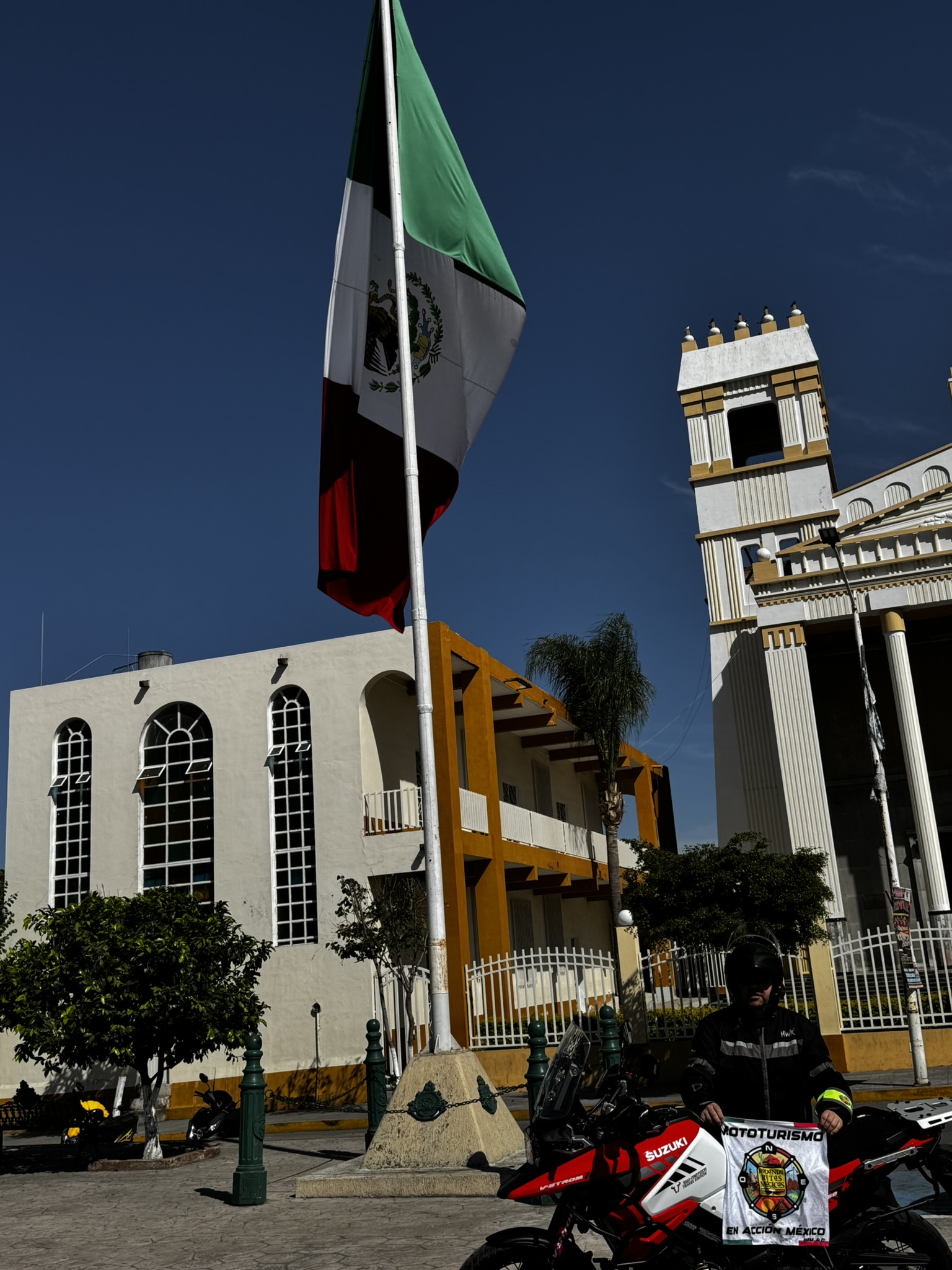 24 de Febrero Dia de la Bandera